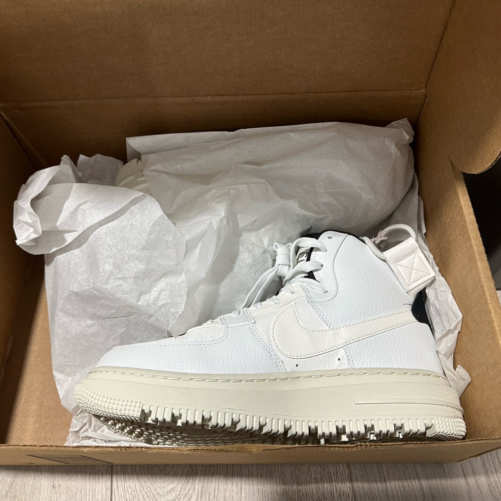 BRAND NEW AF1 HI UT 2.0